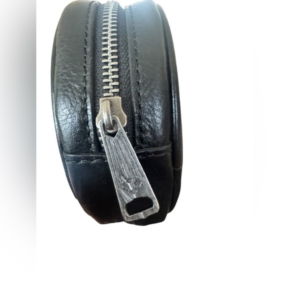 Patricia Nash DIAMANTE Round Zip Jewelry Case LAPIS - Picture 4 of 9